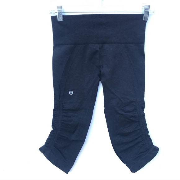 Lululemon In the flow gray leggings pants 2 seamless - Picture 1 of 4